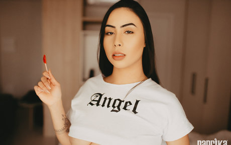 Foto di nudo di fuga di OnlyFans di Camila Nobrega