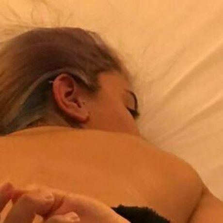 Foto di nudo di fuga di OnlyFans di Analisboa