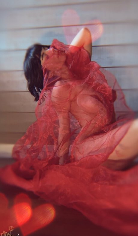 Foto di nudo di fuga di OnlyFans di Katfilms