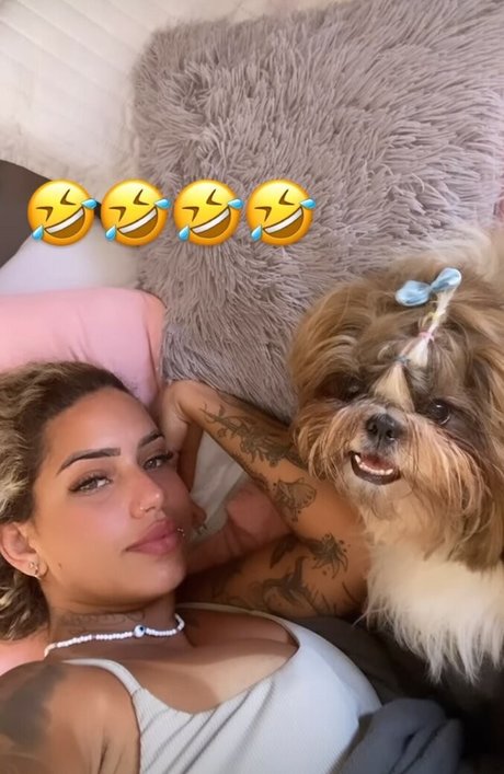 Muito Linda