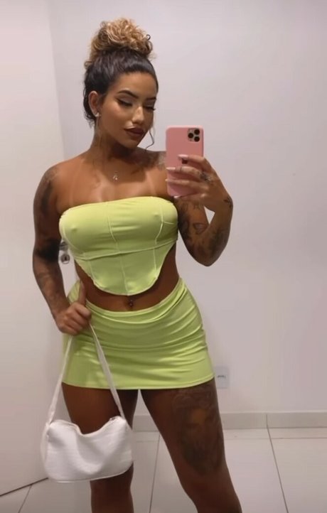 Muito Linda