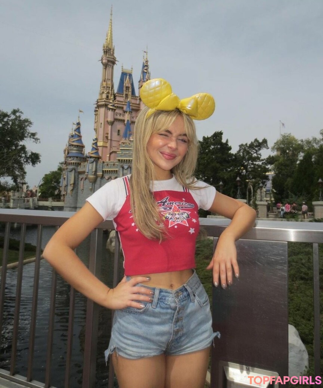 Foto di nudo di fuga di OnlyFans di Sabrina Carpenter #1142