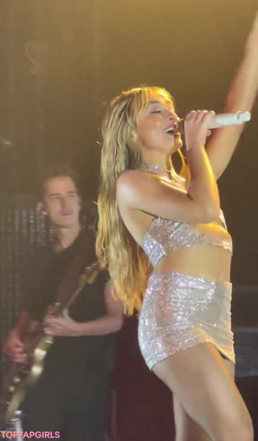 Foto di nudo di fuga di OnlyFans di Sabrina Carpenter #1305