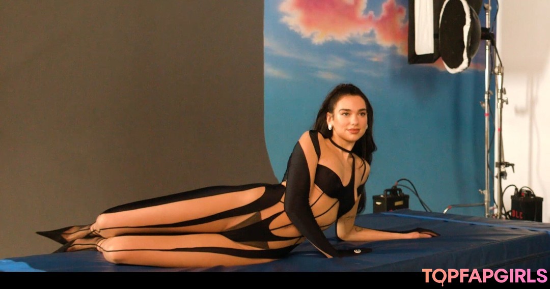 Foto di nudo di fuga di OnlyFans di Dua Lipa #1025