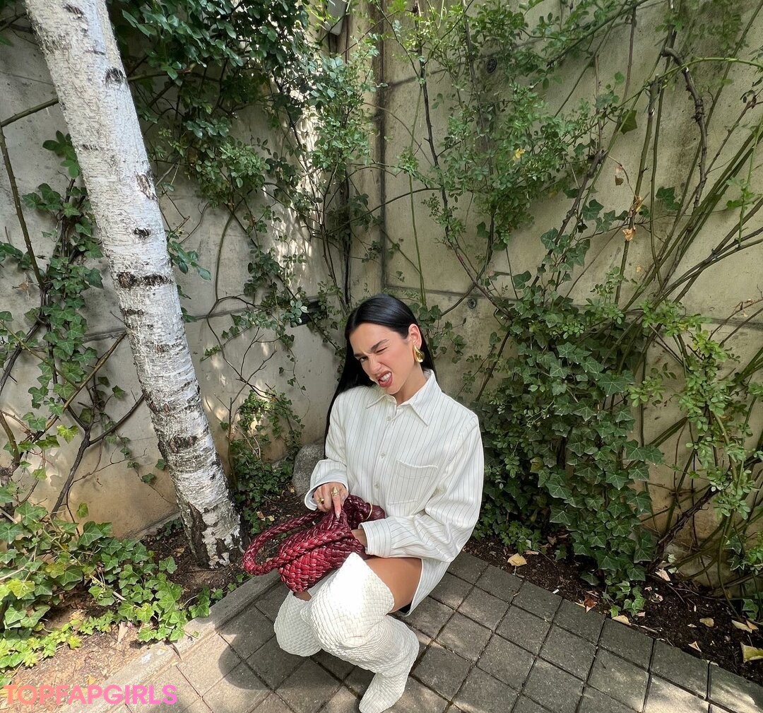 Foto di nudo di fuga di OnlyFans di Dua Lipa #1092