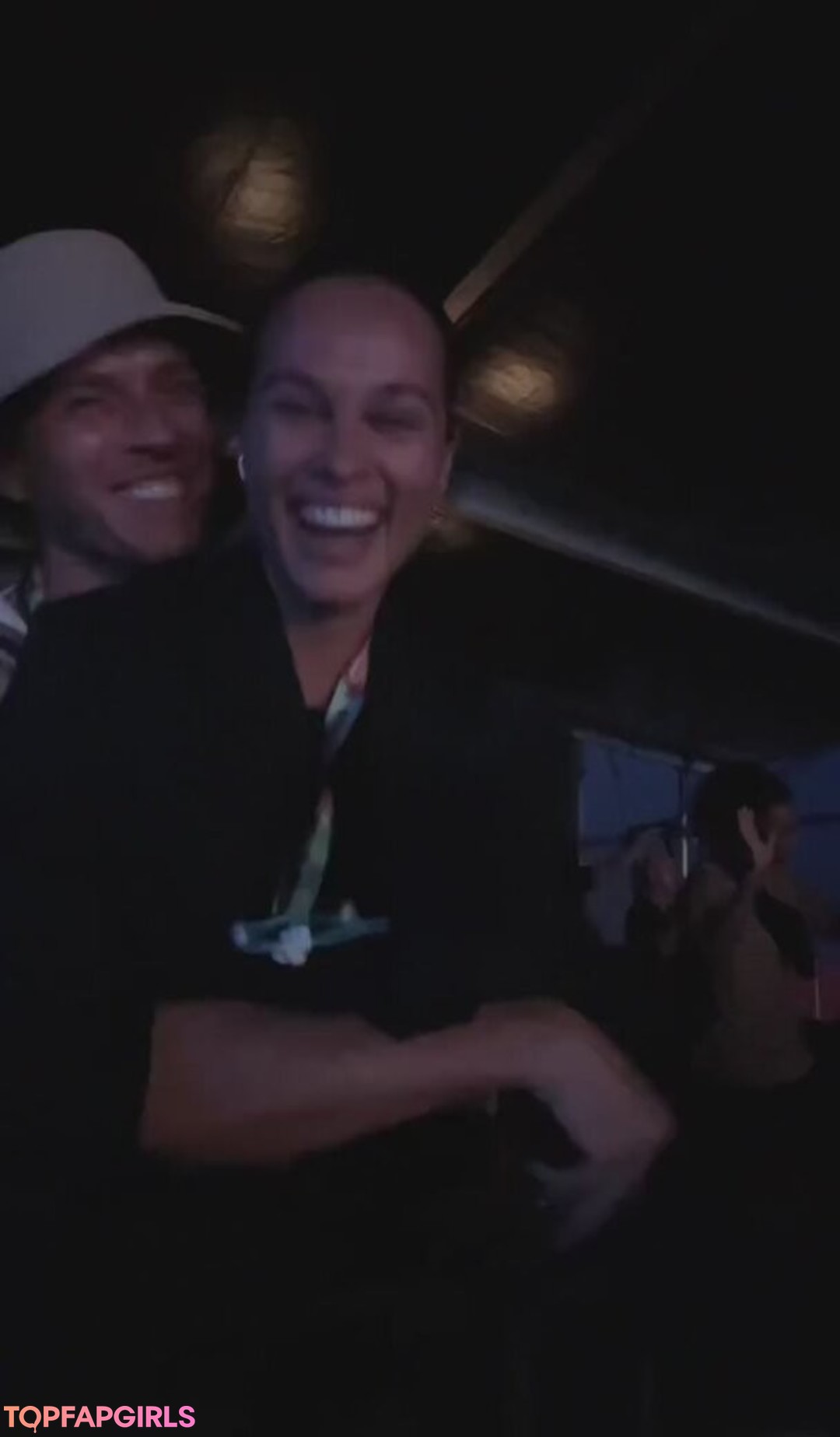 Foto di nudo di fuga di OnlyFans di Dua Lipa #1113