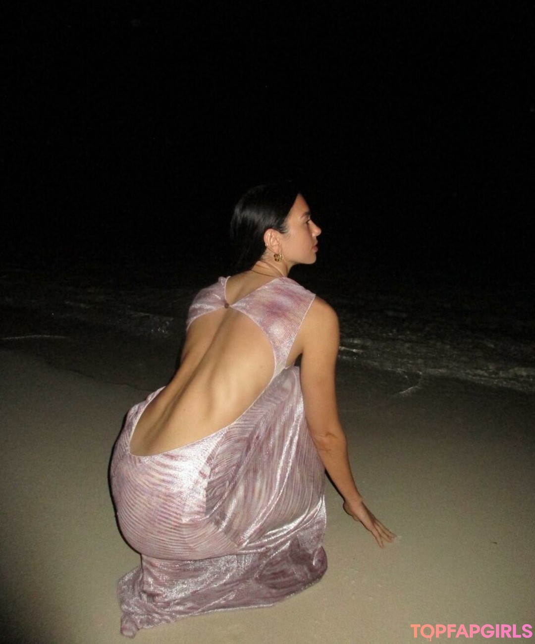 Foto di nudo di fuga di OnlyFans di Dua Lipa #1124