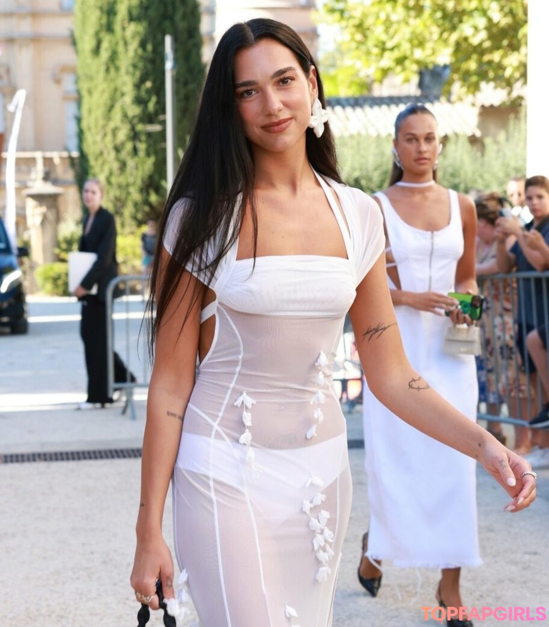 Foto di nudo di fuga di OnlyFans di Dua Lipa #1233