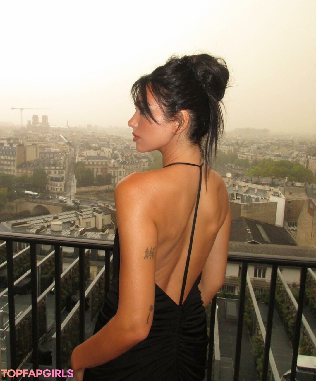 Foto di nudo di fuga di OnlyFans di Dua Lipa #1297