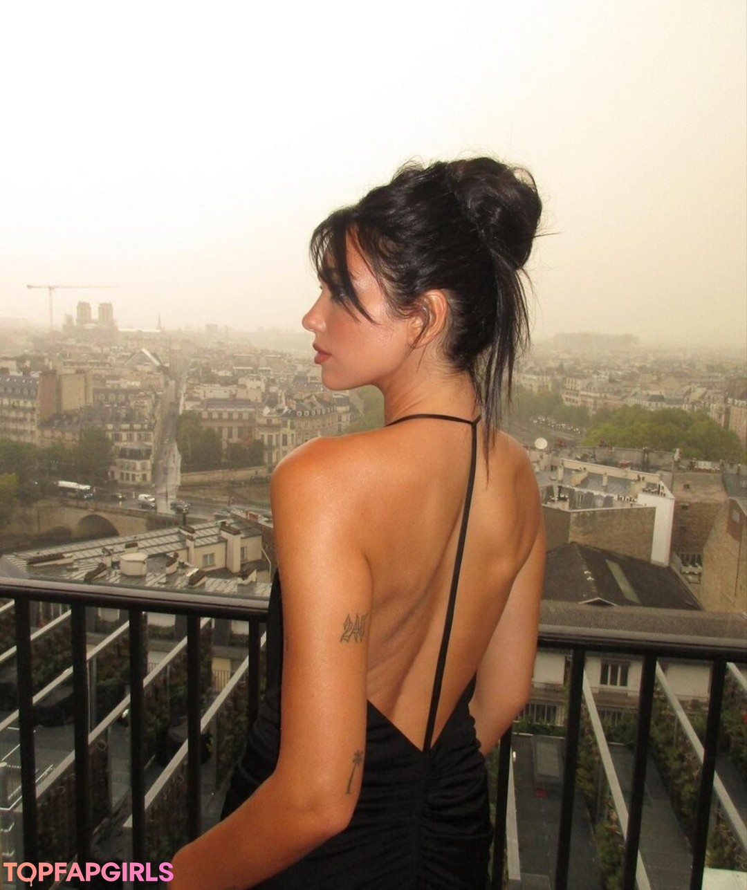 Foto di nudo di fuga di OnlyFans di Dua Lipa #1310