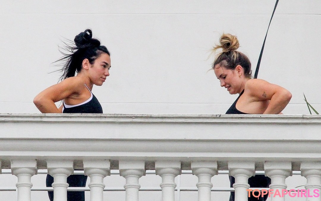 Foto di nudo di fuga di OnlyFans di Dua Lipa #1348