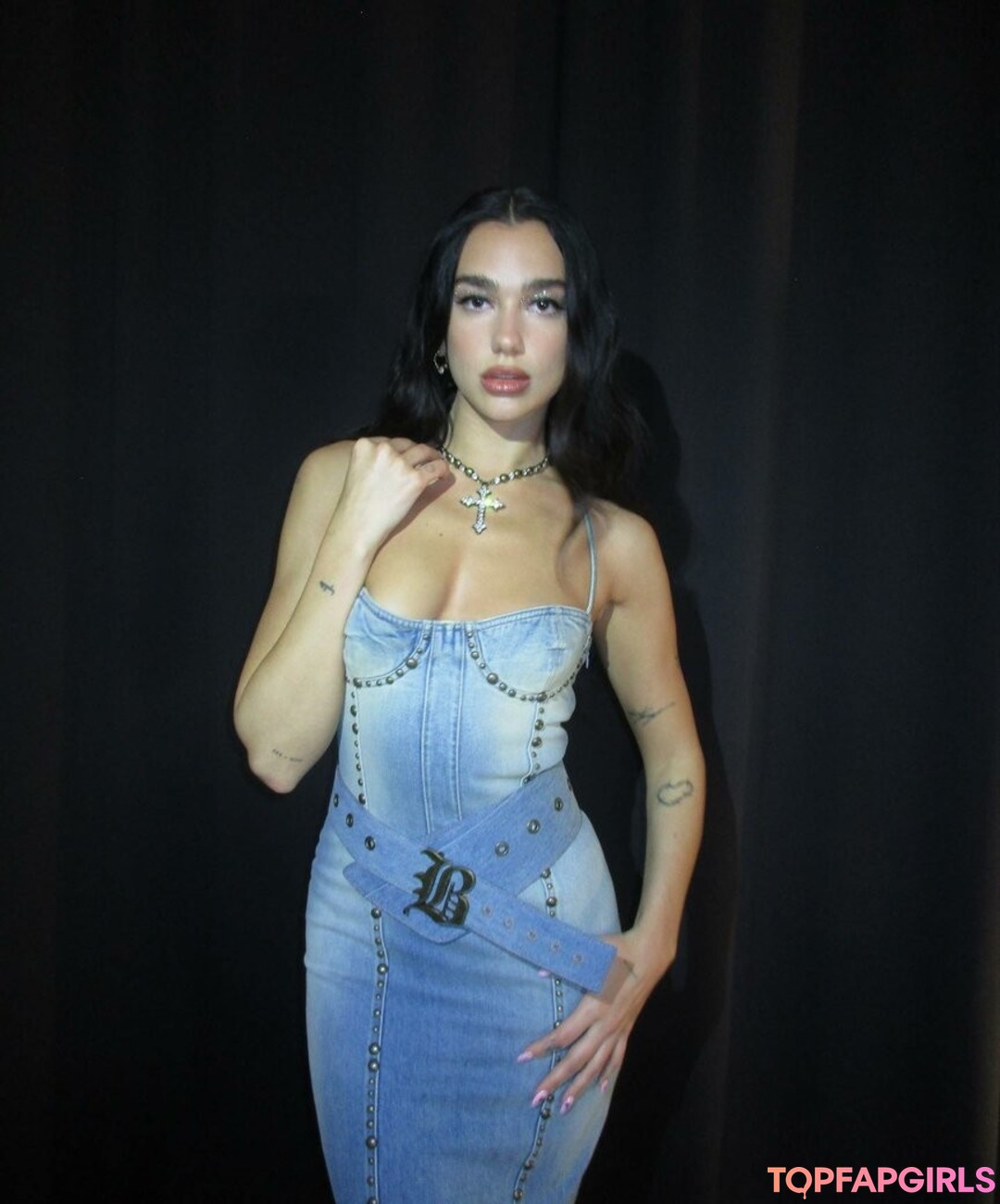 Foto di nudo di fuga di OnlyFans di Dua Lipa #1558