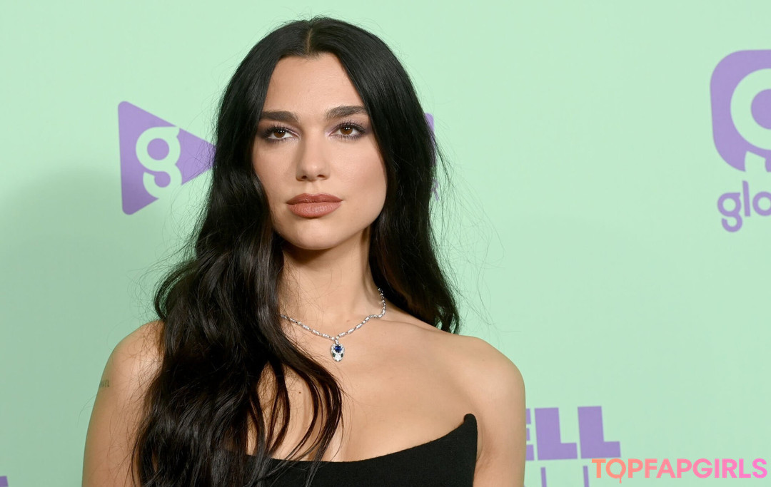 Foto di nudo di fuga di OnlyFans di Dua Lipa #1687