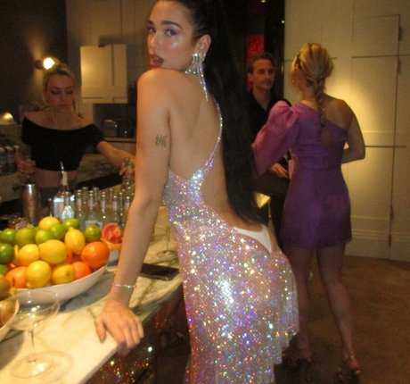 Dua Lipa