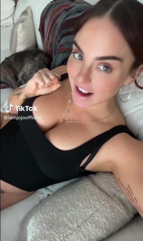Foto di nudo di fuga di OnlyFans di Joanna Jojo Levesque
