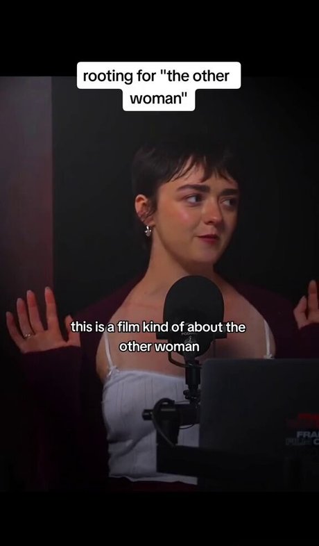 Foto di nudo di fuga di OnlyFans di Maisie Williams