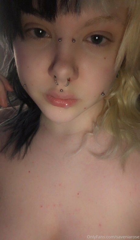 Saveniarose