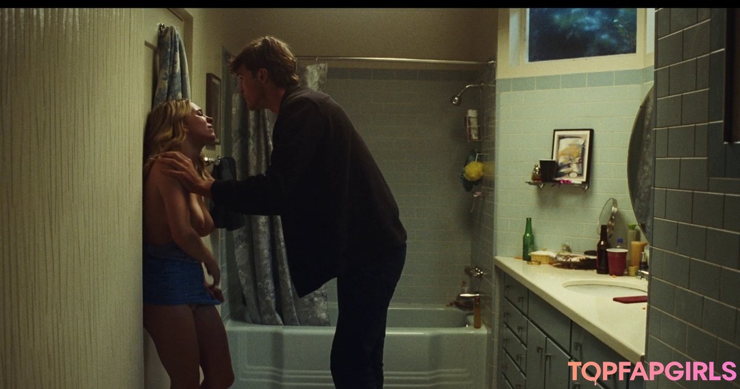 Foto di nudo di fuga di OnlyFans di Sydney Sweeney #2 Foto di nudo di fuga di OnlyFans di Sydney Sweeney #2