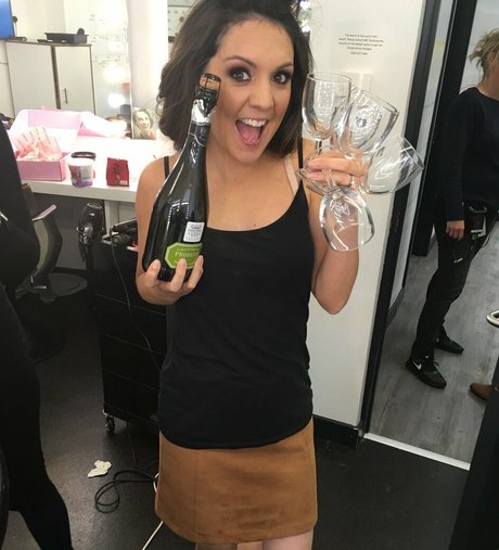 Laura Tobin