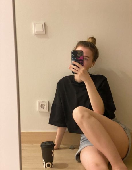 ASMR MOOD