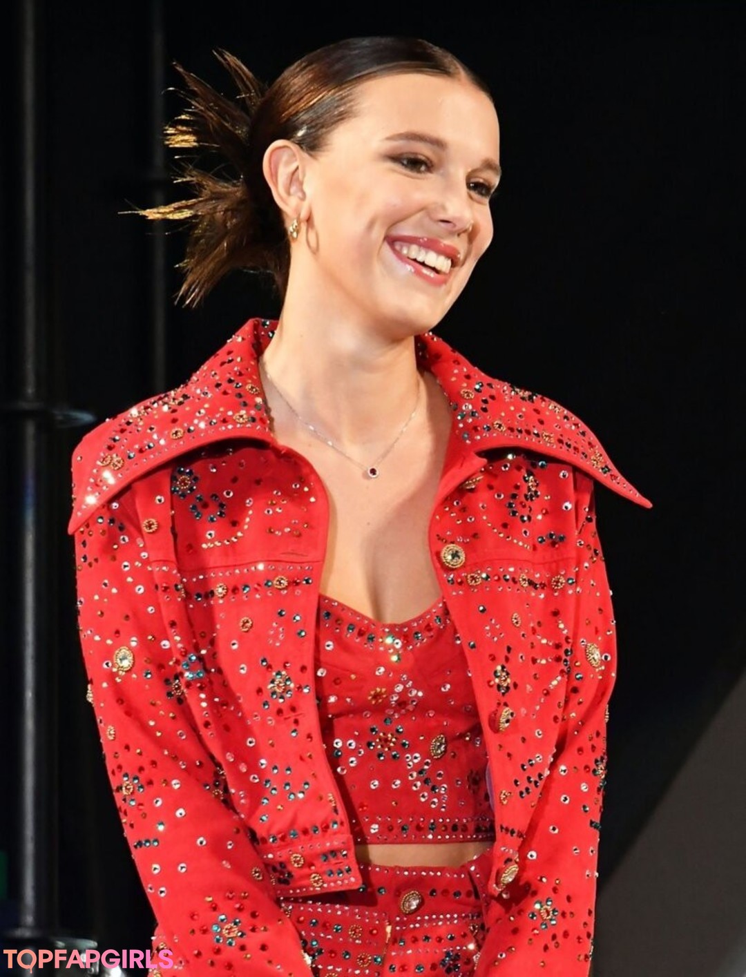 Foto di nudo di fuga di OnlyFans di Millie Bobby Brown #1086