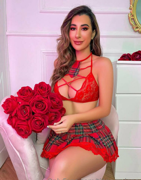 Foto di nudo di fuga di OnlyFans di Tianamariax