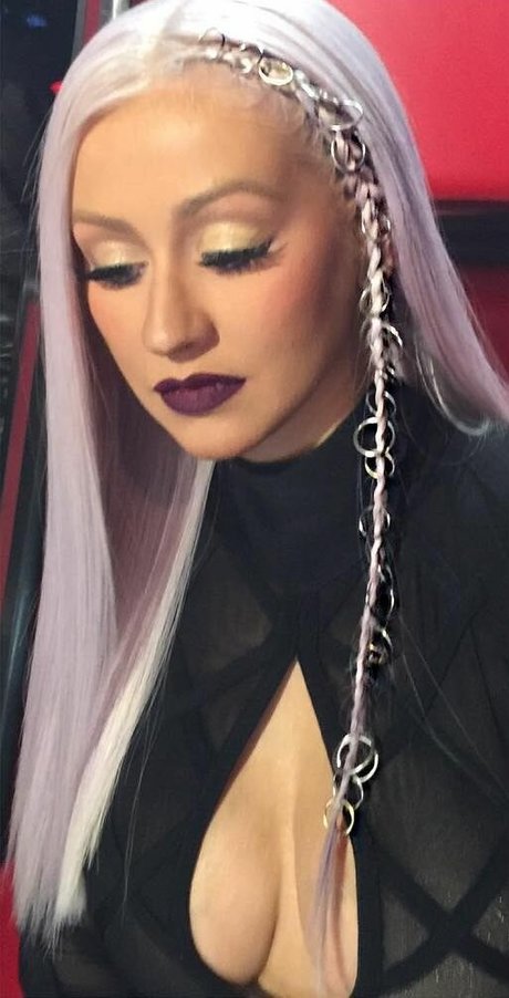 Foto di nudo di fuga di OnlyFans di Christina Aguilera
