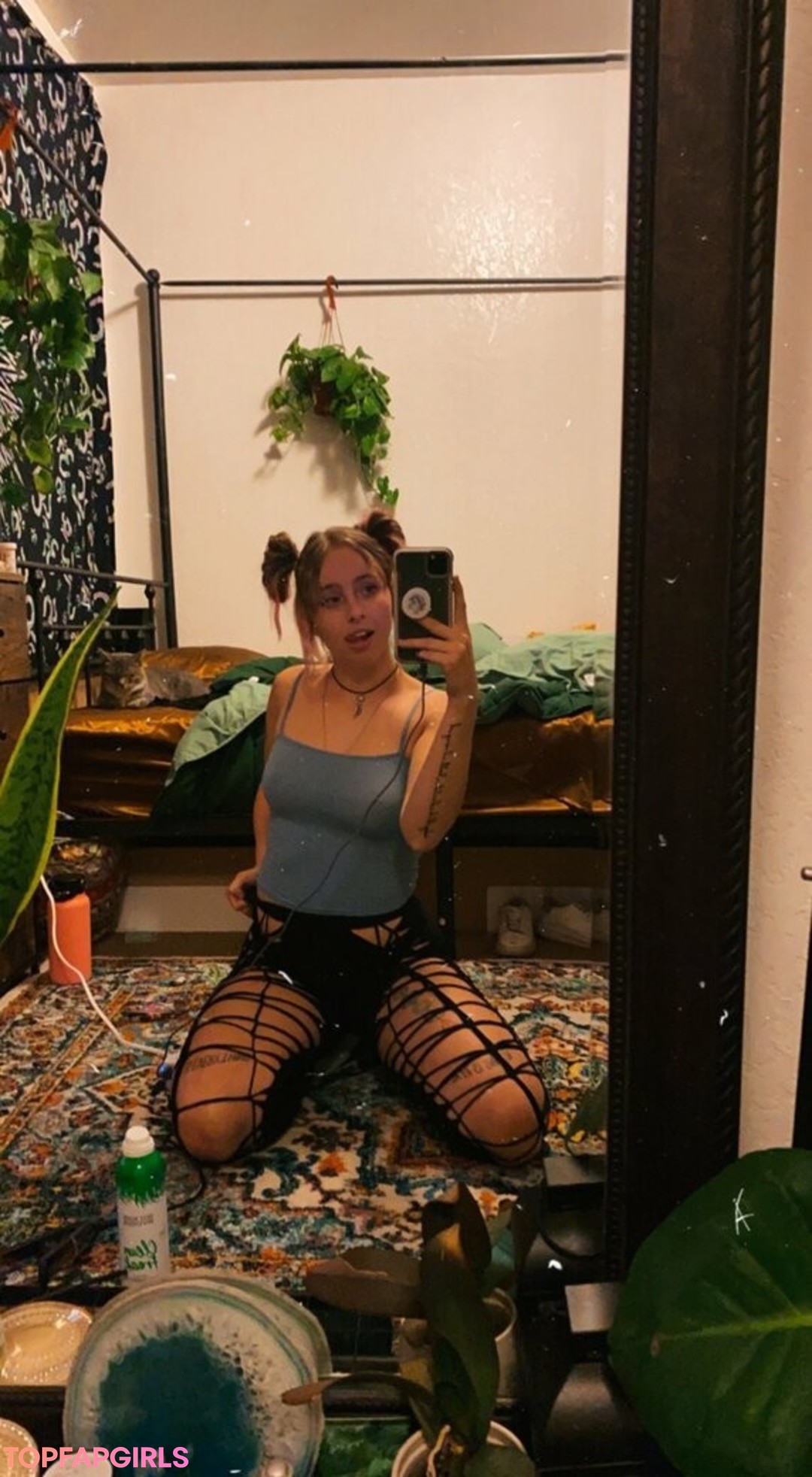 Foto di nudo di fuga di OnlyFans di Lavenderalien #82 Foto di nudo di fuga di OnlyFans di Lavenderalien #82