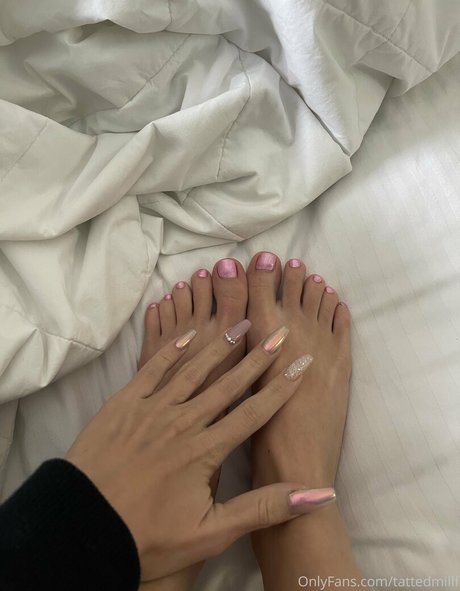 Foto di nudo di fuga di OnlyFans di Dallybaby