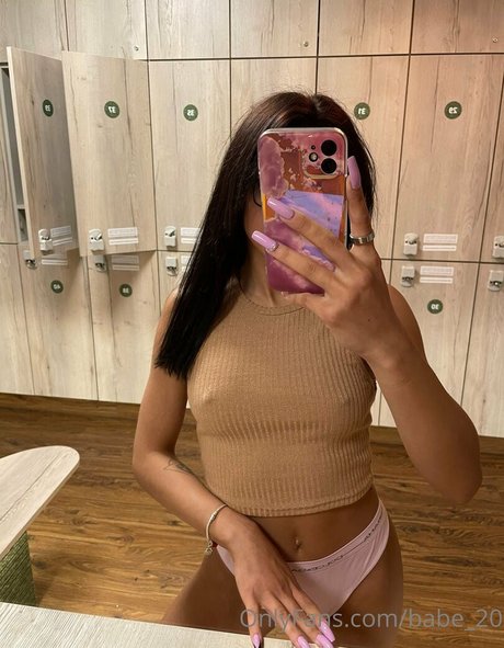 Foto di nudo di fuga di OnlyFans di Emmaleah20