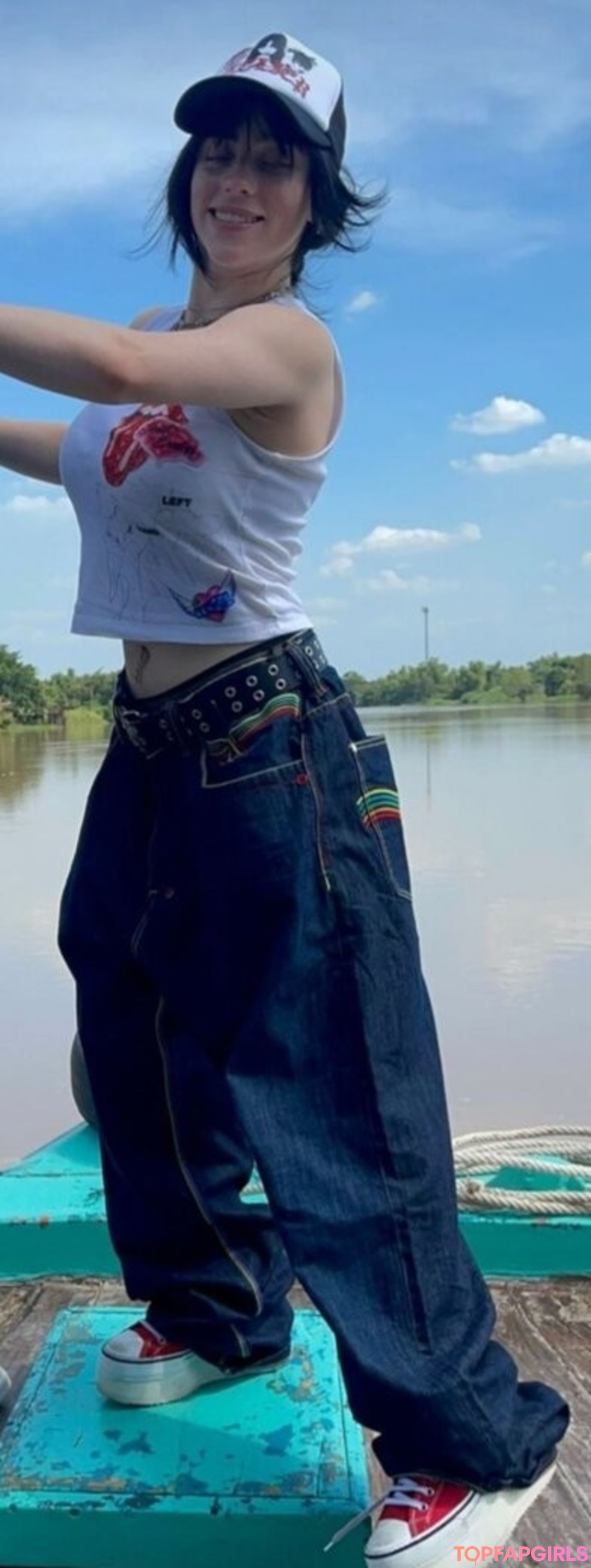 Foto di nudo di fuga di OnlyFans di Billie Eilish #529 Foto di nudo di fuga di OnlyFans di Billie Eilish #529