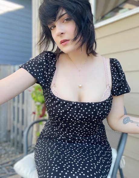 Hiso Neko