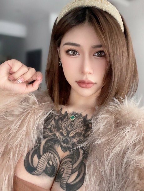 Deer_white