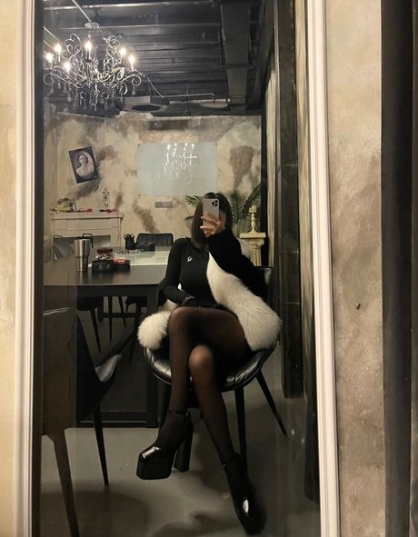 Deer_white