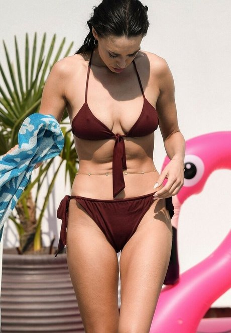 Foto di nudo di fuga di OnlyFans di Clelia Theodorou