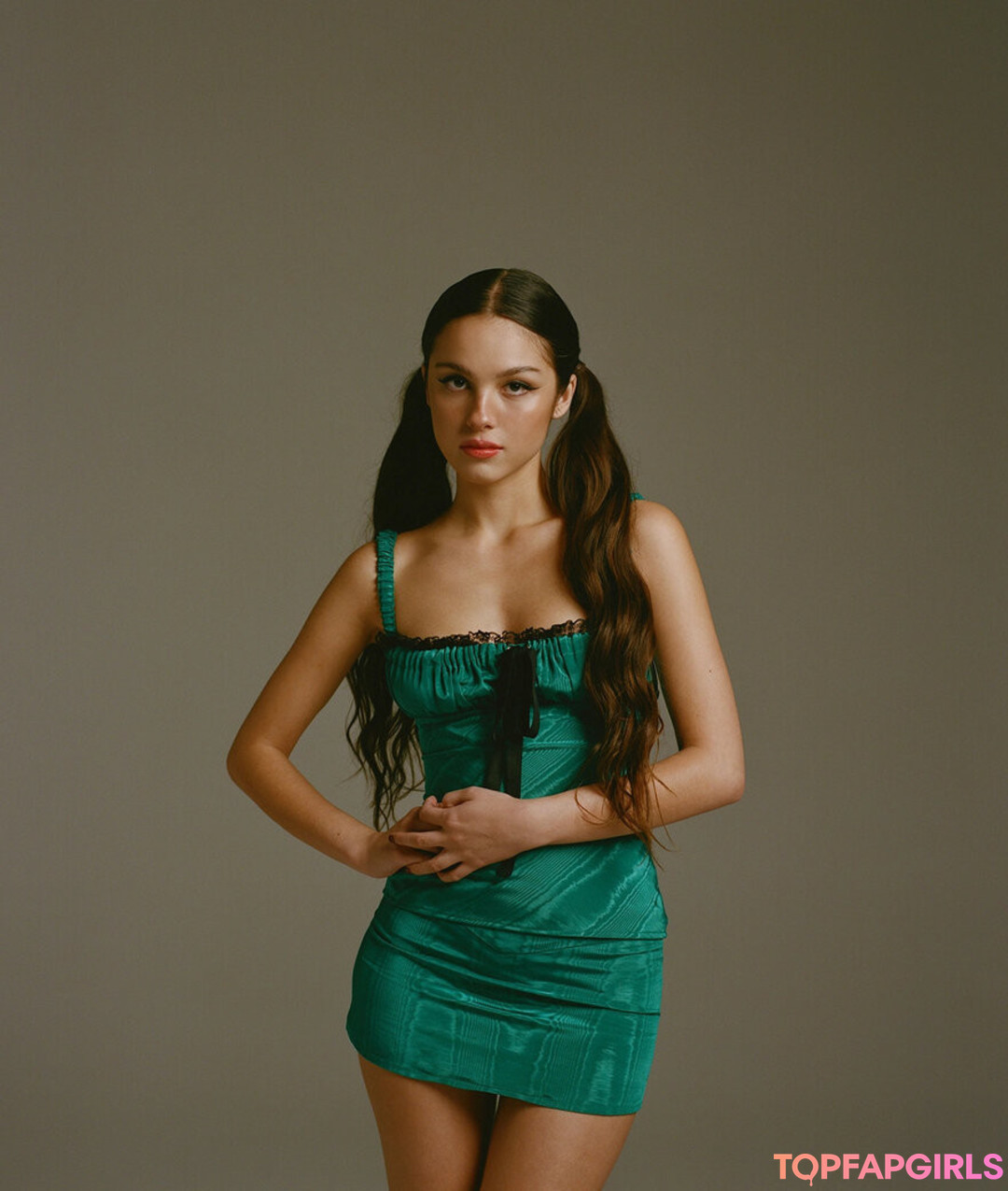 Foto di nudo di fuga di OnlyFans di Olivia Rodrigo #1234