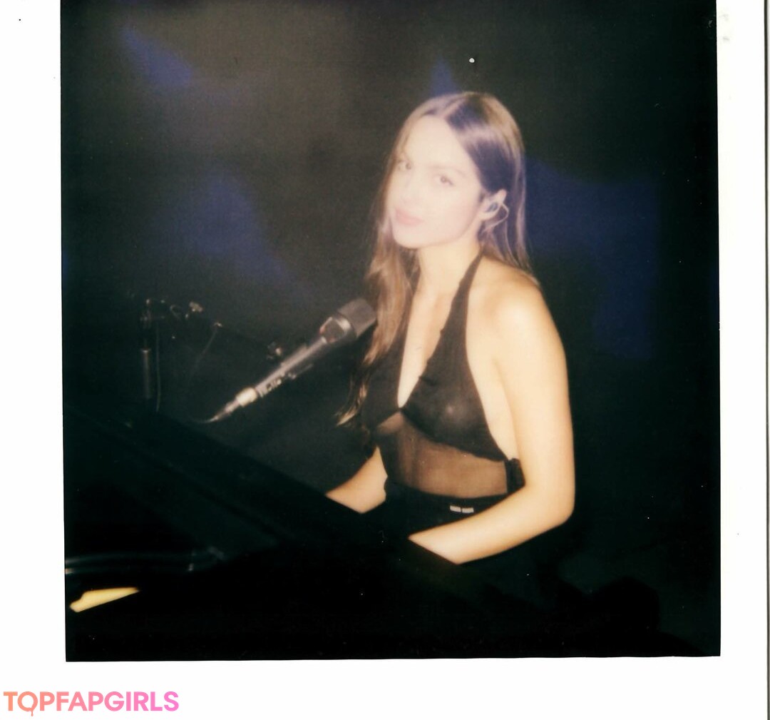 Foto di nudo di fuga di OnlyFans di Olivia Rodrigo #1334