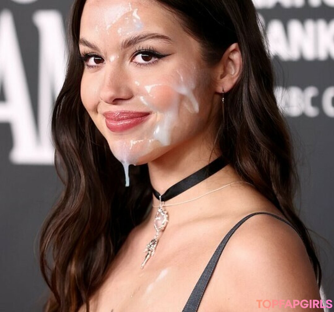 Foto di nudo di fuga di OnlyFans di Olivia Rodrigo #1368