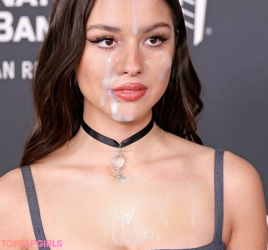Foto di nudo di fuga di OnlyFans di Olivia Rodrigo #1370