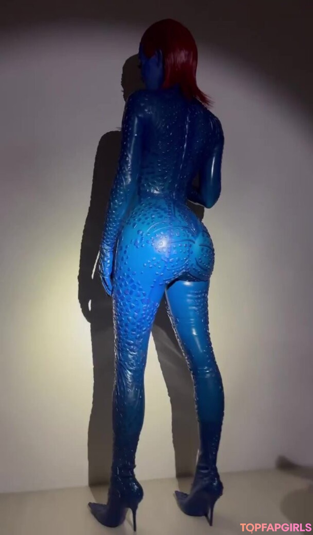 Foto di nudo di fuga di OnlyFans di Kim Kardashian #1102