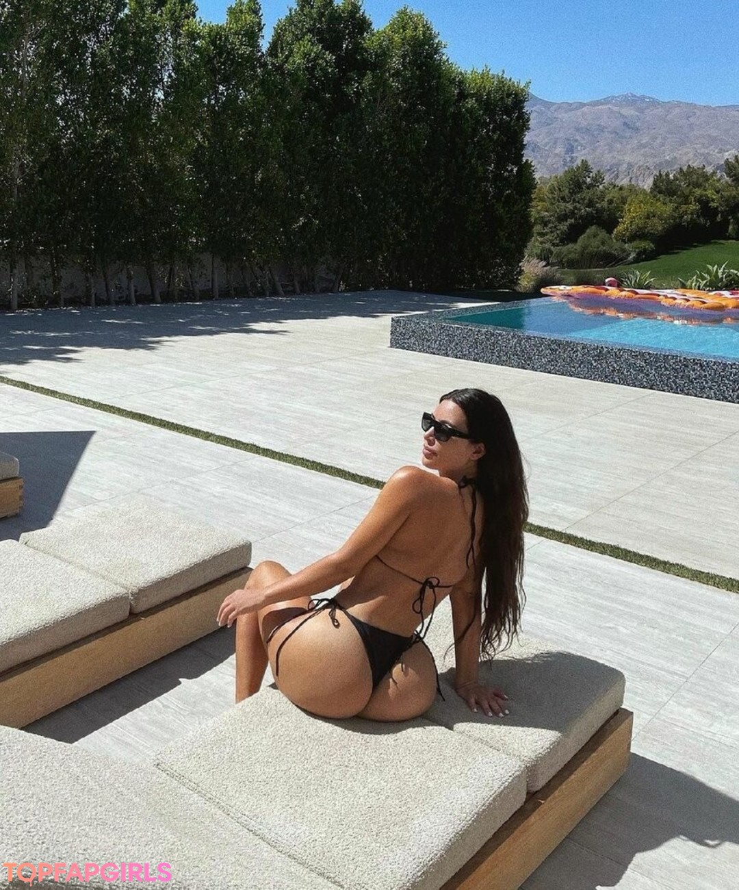 Foto di nudo di fuga di OnlyFans di Kim Kardashian #1218 Foto di nudo di fuga di OnlyFans di Kim Kardashian #1218