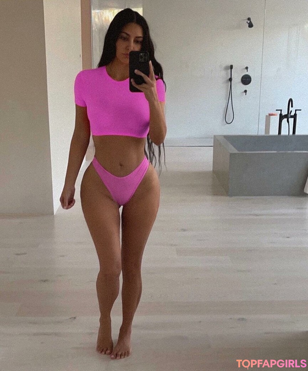 Foto di nudo di fuga di OnlyFans di Kim Kardashian #282 Foto di nudo di fuga di OnlyFans di Kim Kardashian #282