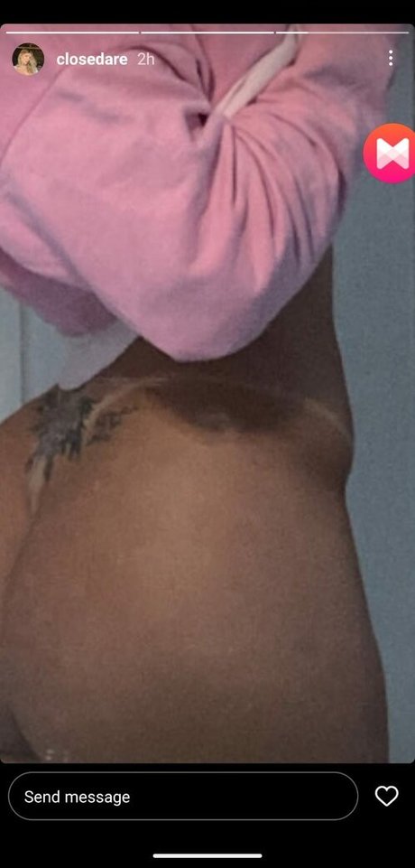 Foto di nudo di fuga di OnlyFans di Renata Schmorantz