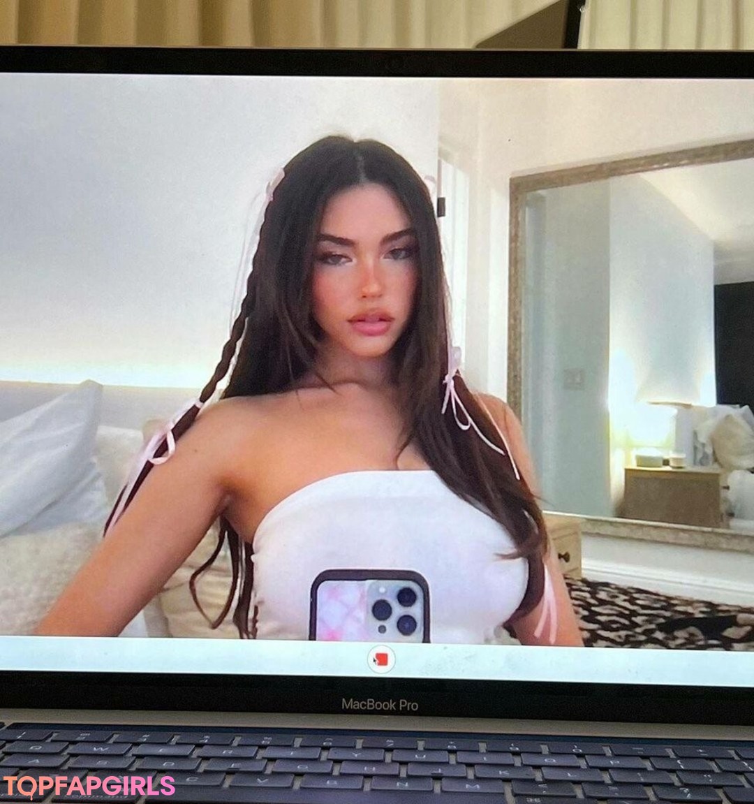 Foto di nudo di fuga di OnlyFans di Madison Beer #1620