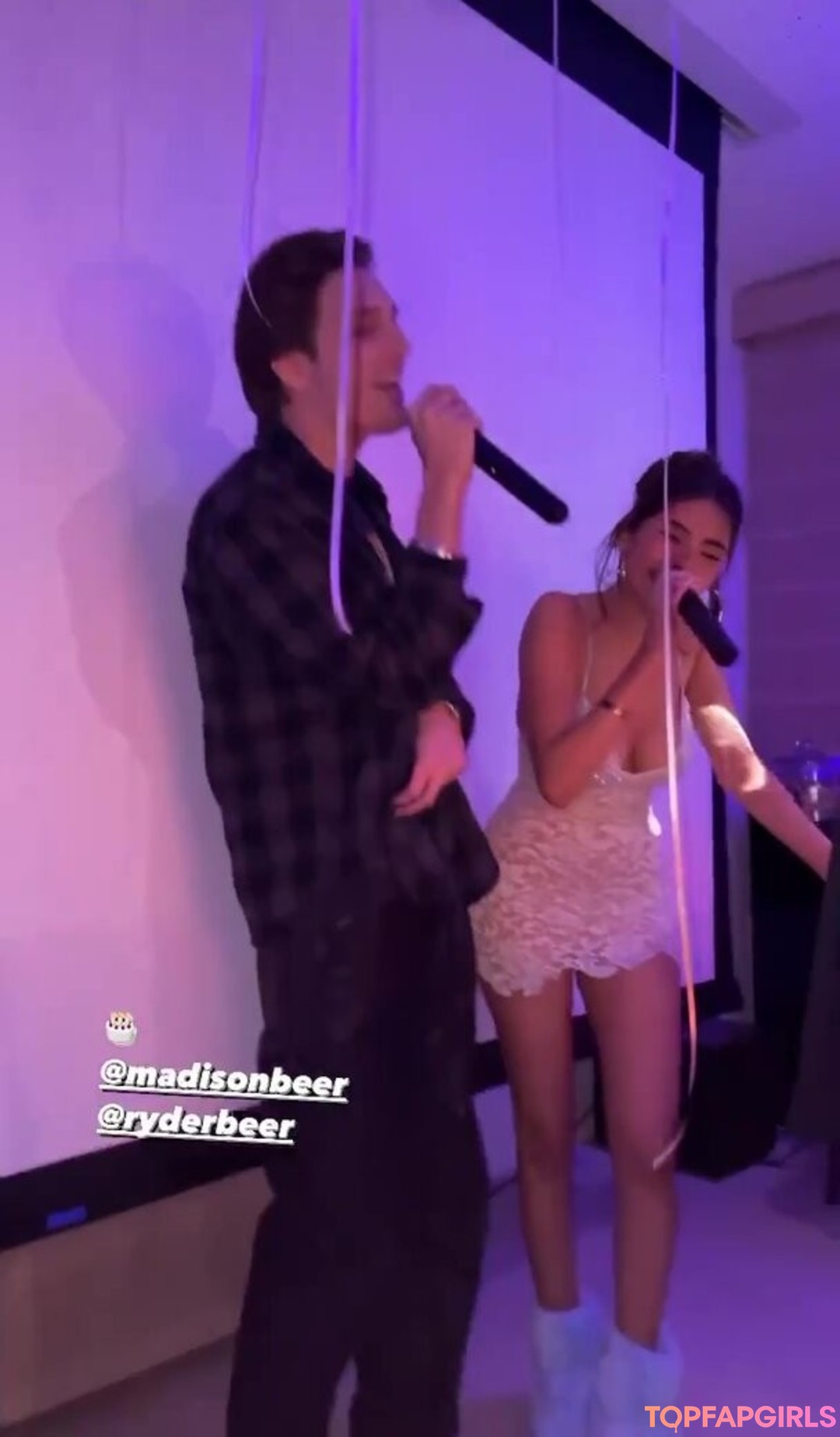 Foto di nudo di fuga di OnlyFans di Madison Beer #1682