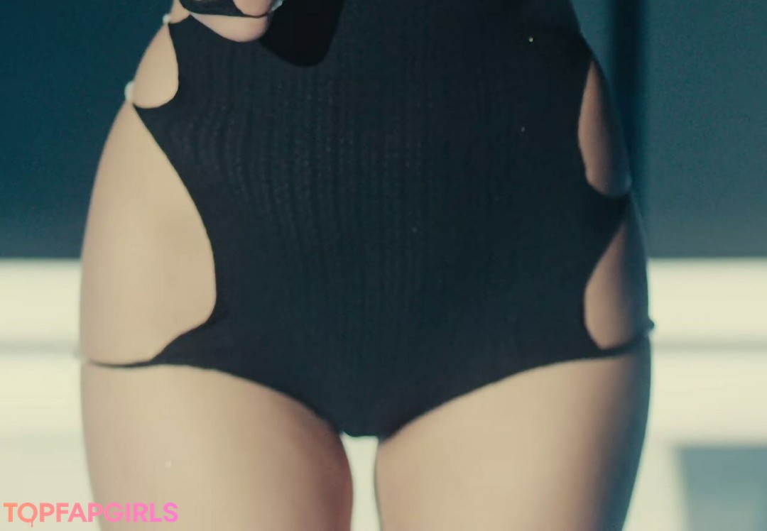 Foto di nudo di fuga di OnlyFans di Madison Beer #1860