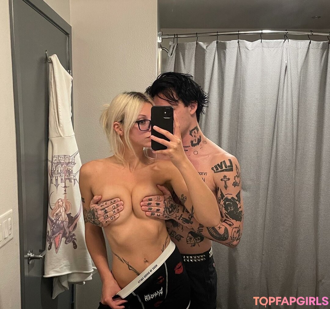 Foto di nudo di fuga di OnlyFans di Philllybabyy #1314 Foto di nudo di fuga di OnlyFans di Philllybabyy #1314