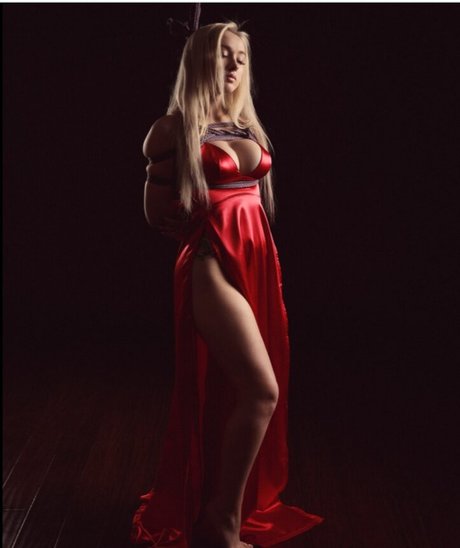 Foto di nudo di fuga di OnlyFans di Philllybabyy