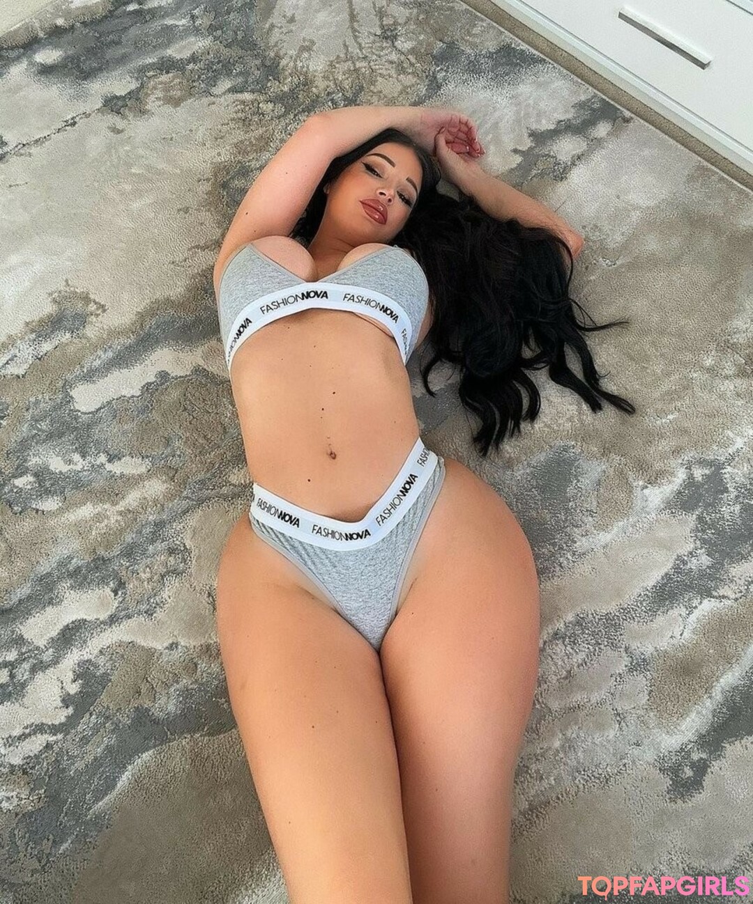 Foto di nudo di fuga di OnlyFans di Elizabeth Georgina #403 Foto di nudo di fuga di OnlyFans di Elizabeth Georgina #403