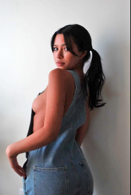 Julia Kelly